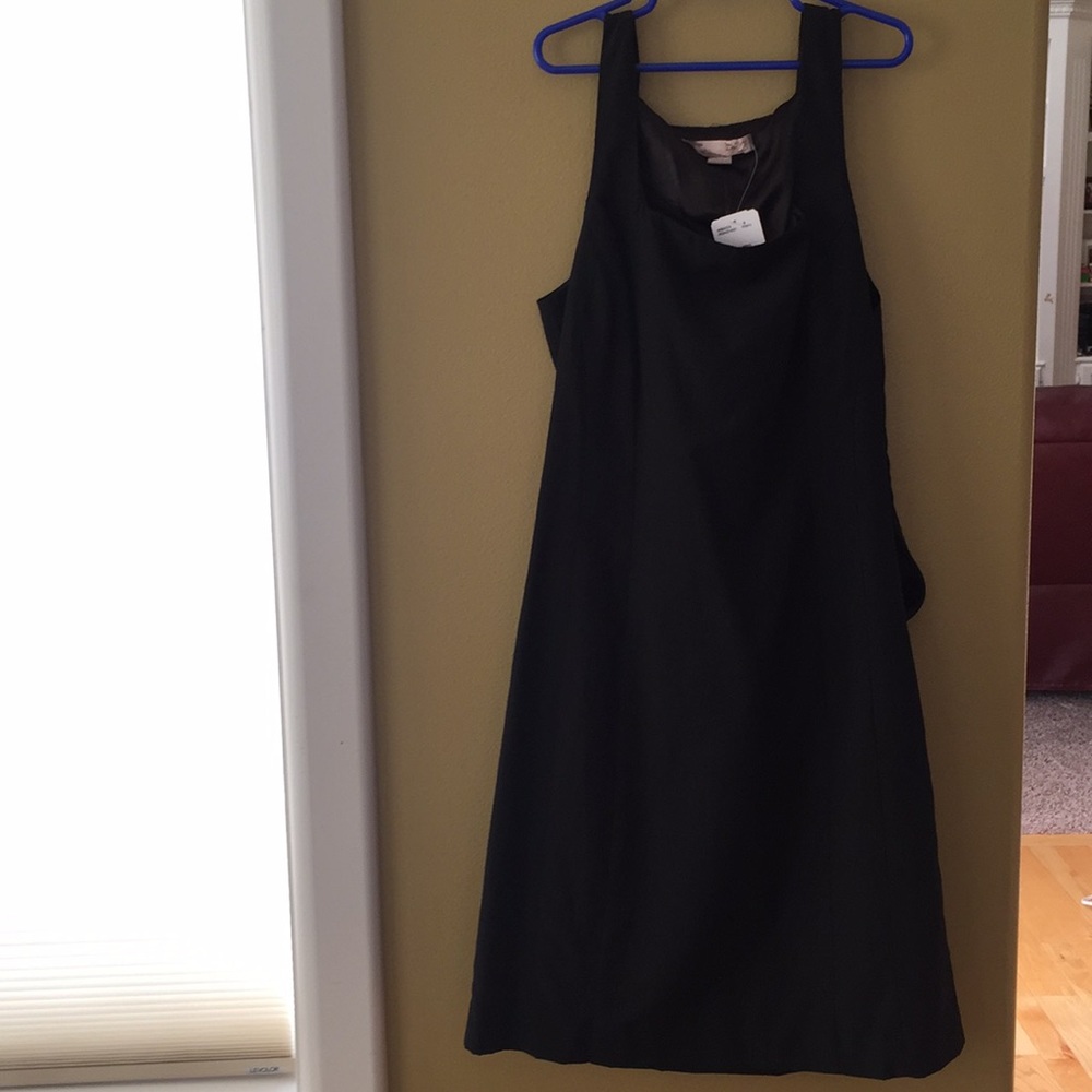 💋2/$30💋 NWT Forever 21 women's black dress